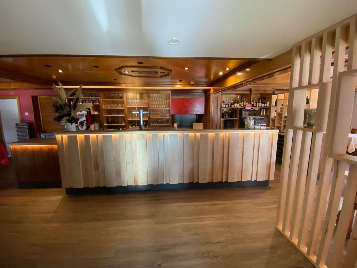 Logis Hotel Restaurant Au Lion Rouge Bartenheim Exterior photo